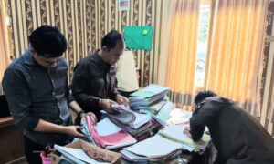 Pidsus Geledah dinas PUPR Lampung Timur,Terkait Bangunan 56 Titik Sumur Bor