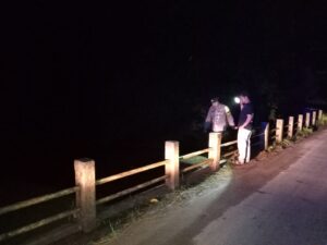 Akhirnya Polisi Temukan Warga Yang Tenggelam Saat Memancing
