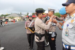 Kapolres Metro Pimpin Gelar Pasukan Operasi Patuh Krakatau 2023