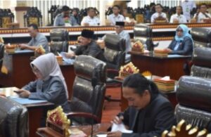 HUT KOTA METRO KE 78, DPRD GELAR RAPAT PARIPURNA