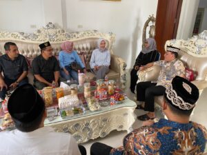 Kunjungi Posko Mubaraq, Cawagub Jihan : Kita Bersama Demokrat