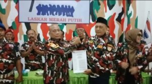 Kamada Lampung Serahkan SK Macab Amir Faisol Pimpin LMP Lampung Timur