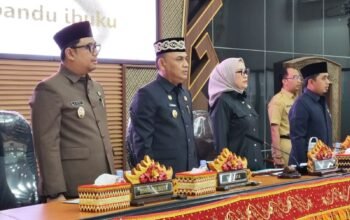 DPRD Soroti Perubahan APBD 2026 dan Pajak Retribusi, Wali Kota Metro Beri Jawaban